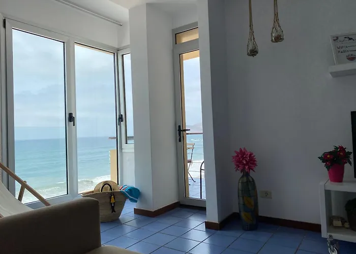 Numancia1- 3b Лас-Пальмас-де-Гран-Канария